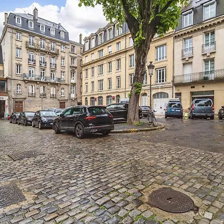 Le Royal Studio - Cathedrale Apartment